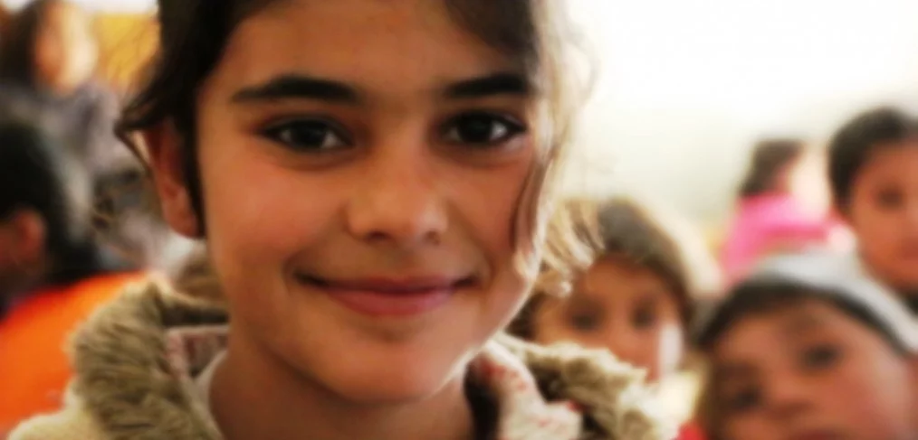 A Child between War and Hope: Story of Roza